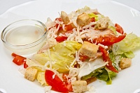 Салат овощной с индейкой 180 г