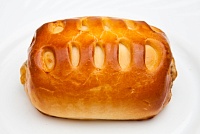 Пирожок печеный с мясом 1/100г