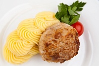 Котлета из индейки с картофельным пюре 270 г