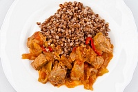 Гуляш из свинины с гречкой 295 г