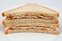 Бутерброд с куриной грудкой (Эконом) 180 г