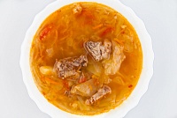 Щи из свежей капусты с говядиной 300 г