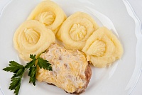 Мясо по-французски с картофельным пюре 270 г